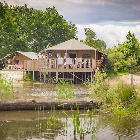 Vakantiepark Sallandshoeve Nieuw-Heeten Exterior foto