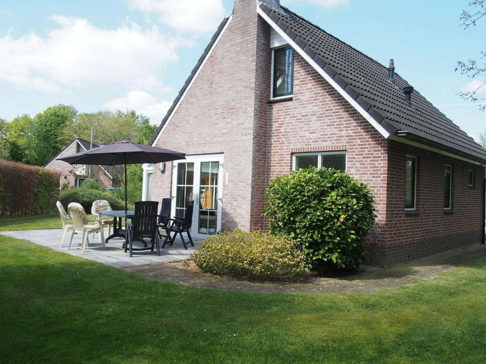 Vakantiepark Sallandshoeve Nieuw-Heeten Exterior foto